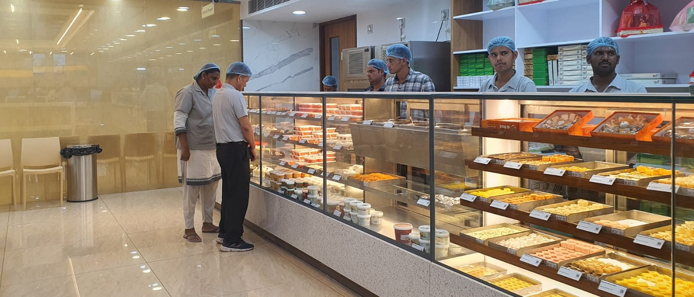From Planning to Profit – We Optimize Your Food Business! 